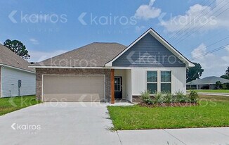 100 Teddy Ln in Lafayette, LA - Building Photo