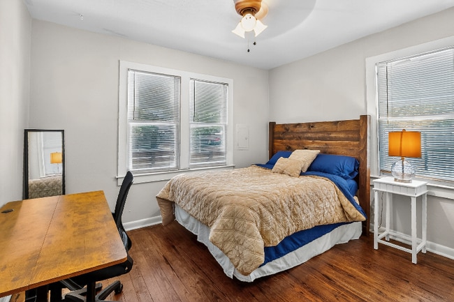 property at 731 20th St NW