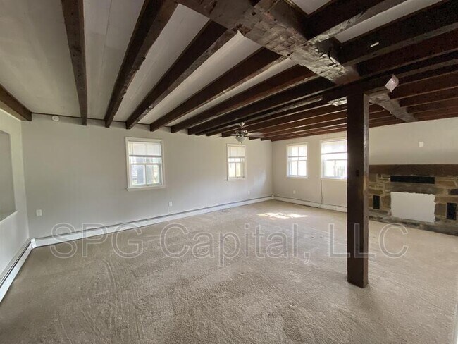 130 S Main St in Bendersville, PA - Building Photo - Building Photo