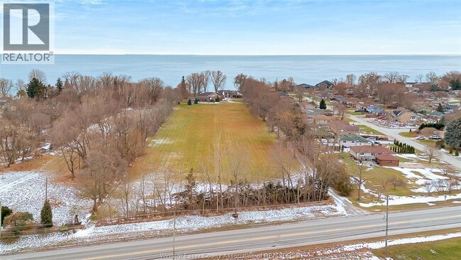 property at 1275 Seacliff Dr