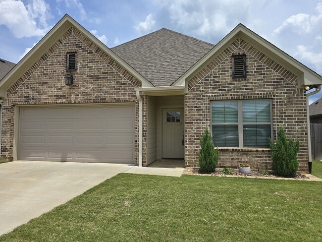 823 Lindsey Ln in Whitehouse, TX - Building Photo - Building Photo