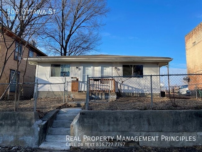 property at 506 Ottawa St