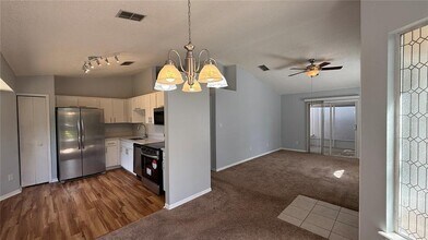 310 Sunvista Ct in Sanford, FL - Building Photo - Building Photo
