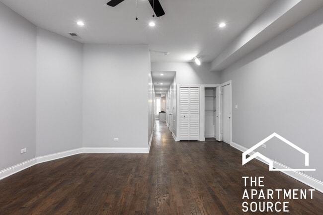 908 W Montrose Ave, Unit 3