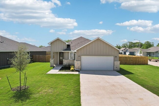 property at 118 Callie St