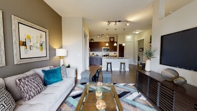 Lofts at Watters Creek Apartments in Allen, TX - Foto de edificio - Building Photo