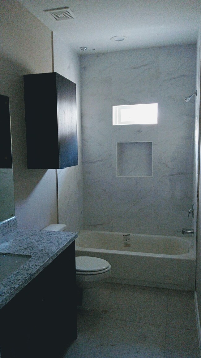 Shary Manor in Mission, TX - Building Photo - Building Photo