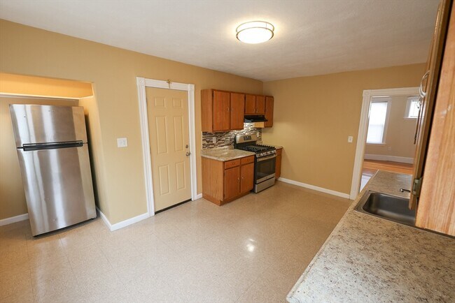 42 Corona St in Boston, MA - Building Photo - Building Photo