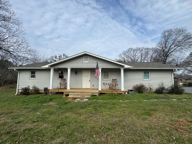 6619 GA-52 in Gillsville, GA - Building Photo - Building Photo