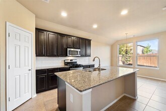 1809 Whistler Dr in Little Elm, TX - Building Photo - Building Photo
