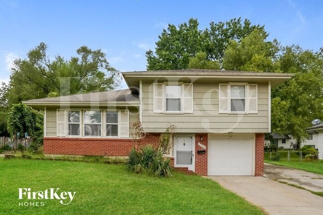 property at 8402 E 92nd Terrace