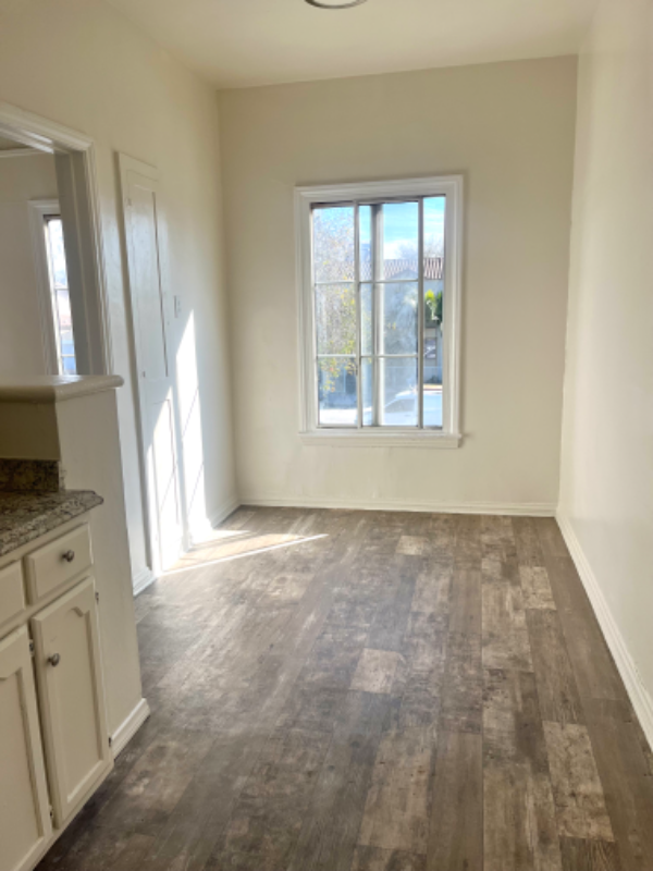 2329 Crenshaw Blvd in Los Angeles, CA - Building Photo - Building Photo