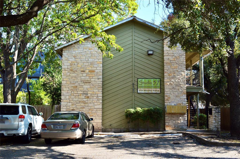 5701 Woodrow Ave in Austin, TX - Building Photo