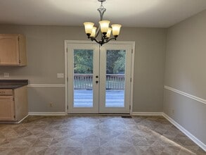 1029 Chickasaw Trail in Greenbrier, TN - Building Photo - Building Photo