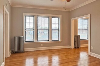 804 Harrison St. in Oak Park, IL - Foto de edificio - Building Photo