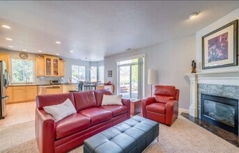 15321 SE Henderson Way in Portland, OR - Building Photo - Building Photo