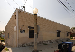 830 E Edgeware Rd in Los Angeles, CA - Building Photo - Building Photo