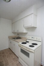 4921 Crawford St-Unit -8 in Houston, TX - Building Photo - Building Photo