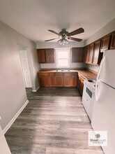 939 Foster Ave in Kalamazoo, MI - Building Photo - Building Photo