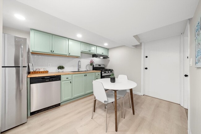 4735 N Kilbourn Ave in Chicago, IL - Building Photo - Building Photo