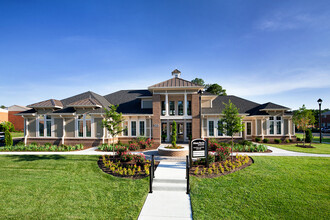 Abbington West End in Henrico, VA - Foto de edificio - Building Photo