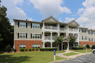 The Columns at Hiram in Hiram, GA - Foto de edificio - Building Photo