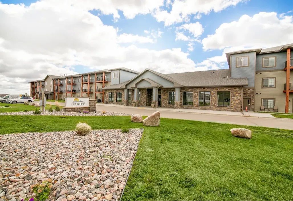 North Highlands Apartments in Minot, ND - Foto de edificio