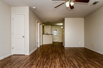 2415 Marlin Dr in Mcdonough, GA - Building Photo - Building Photo