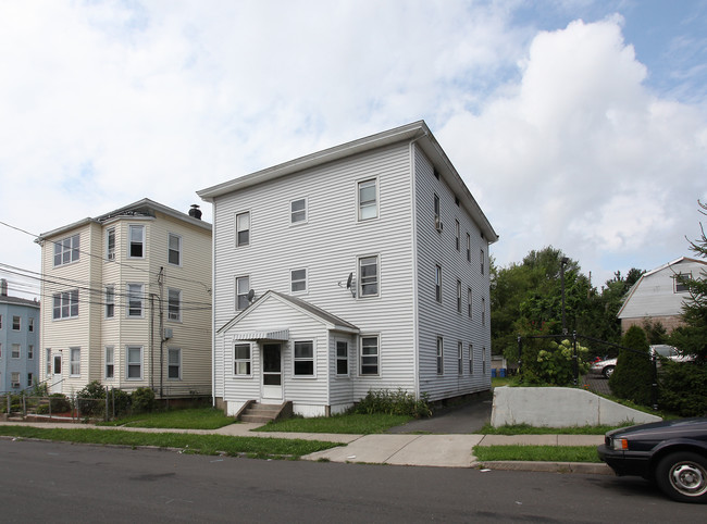 94 Booth St in New Britain, CT - Building Photo - Building Photo