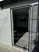 2268 Myrtle Ave in Long Beach, CA - Building Photo - Building Photo