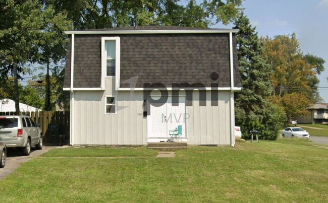 property at 2100 Shawbury Ct W
