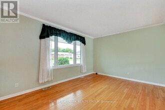 1134 Maisonneuve St in Ottawa, ON - Building Photo - Building Photo