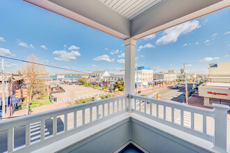 The Vault at 900 Main in Belmar, NJ - Foto de edificio - Building Photo