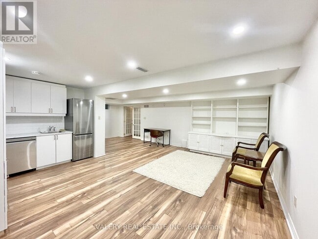 12 Weatherstone Ct in Niagara-On-The-Lake, ON - Building Photo - Building Photo