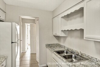 478 Bentwood Ln-Unit -A in Orange Park, FL - Building Photo - Building Photo