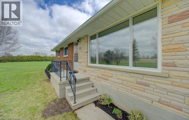 149 Second Concession Rd in Brant, ON - Building Photo - Building Photo