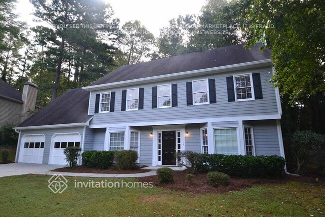 property at 2862 Wynford Dr S W