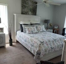 924 S Pine Ridge Cir in Sanford, FL - Building Photo