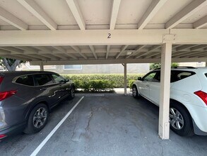 2 Rosemary in Irvine, CA - Building Photo - Building Photo