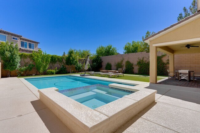 property at 9753 Ponderosa Skye Ct