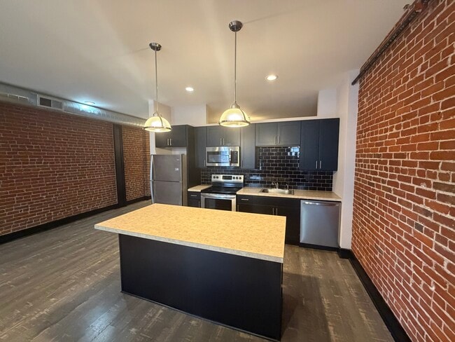 property at 305 Penn Ave