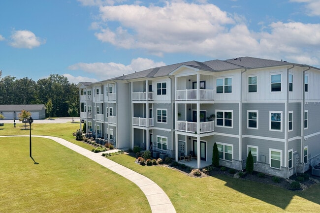 The Caroline in Indian Land, SC - Foto de edificio - Building Photo