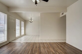 2713 65th St in Lubbock, TX - Building Photo - Building Photo