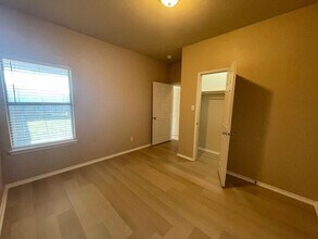 107 Sunburst Ct in Weatherford, TX - Building Photo - Building Photo