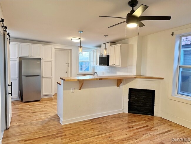 56 Trinity Pl in Buffalo, NY - Building Photo - Building Photo