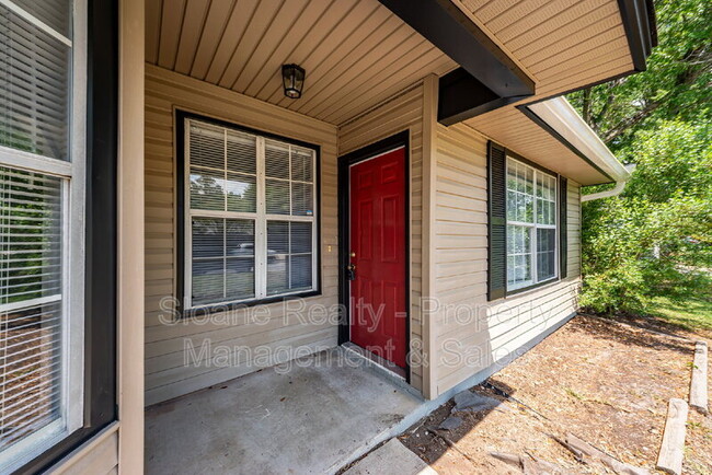 1022 Oakcrest Dr in Charleston, SC - Building Photo - Building Photo