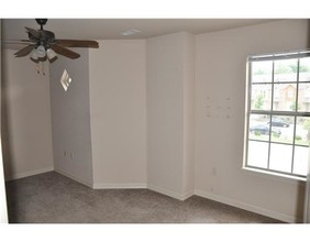 1792 N Chestnut Ave in Fayetteville, AR - Building Photo - Building Photo