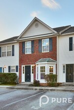 10 Magnolia Glen Ln in Columbia, SC - Foto de edificio - Building Photo