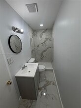 531 NE 58th St in Fort Lauderdale, FL - Building Photo - Building Photo