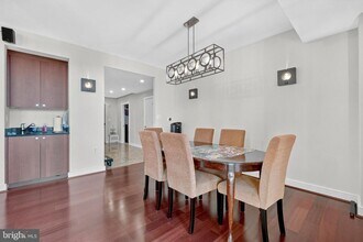 6820 Wisconsin Ave in Chevy Chase, MD - Building Photo - Building Photo